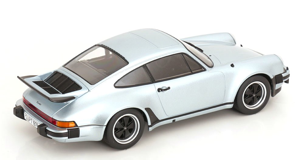 Porsche 911 930 3.0 Turbo 1976 polar silver 1:18 KK Scale