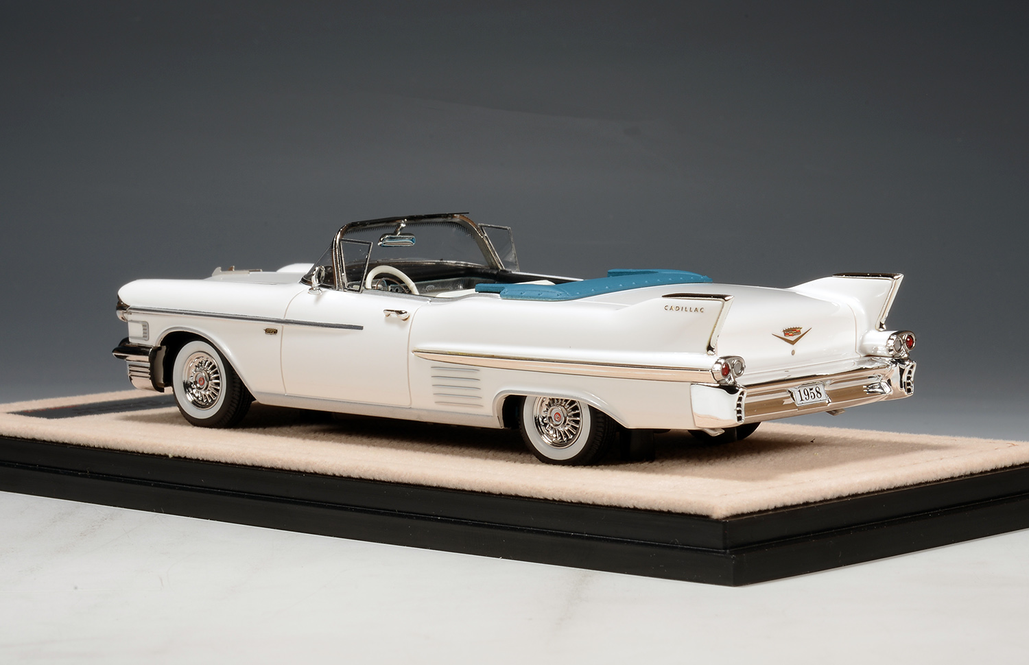 Cadillac Series 62 Cabriolet Open 1958 white 1:43 Stamp Models