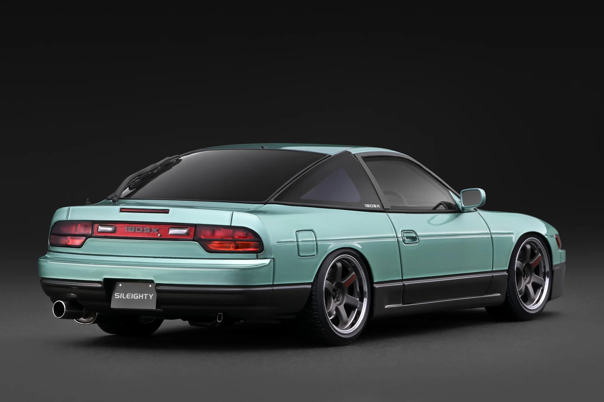 Nissan Sileighty green/grey 1:18 Ignition Model