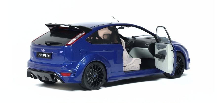 Ford Focus RS MK2 2009 performance blue 1:18 Solido