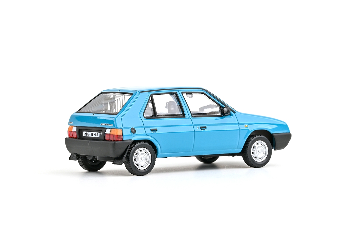 Škoda Favorit 136L 1988 modrá jadran 1:43 Abrex