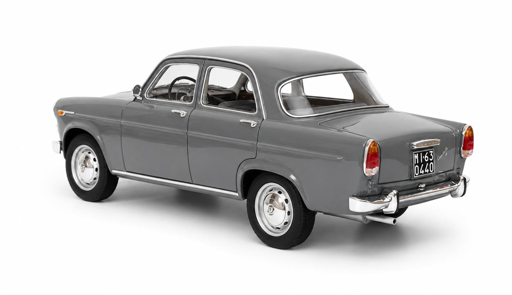 Alfa Romeo Giulietta Ti 101 1961 grey 1:18 Cult Scale Models
