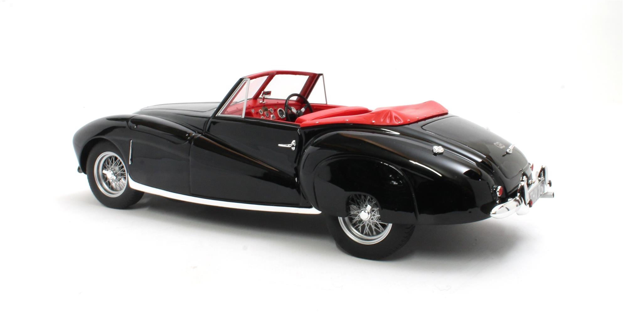 Aston Martin 2L Sports Spider Cabriolet Open 1949 black 1:18 Cult Scale Models