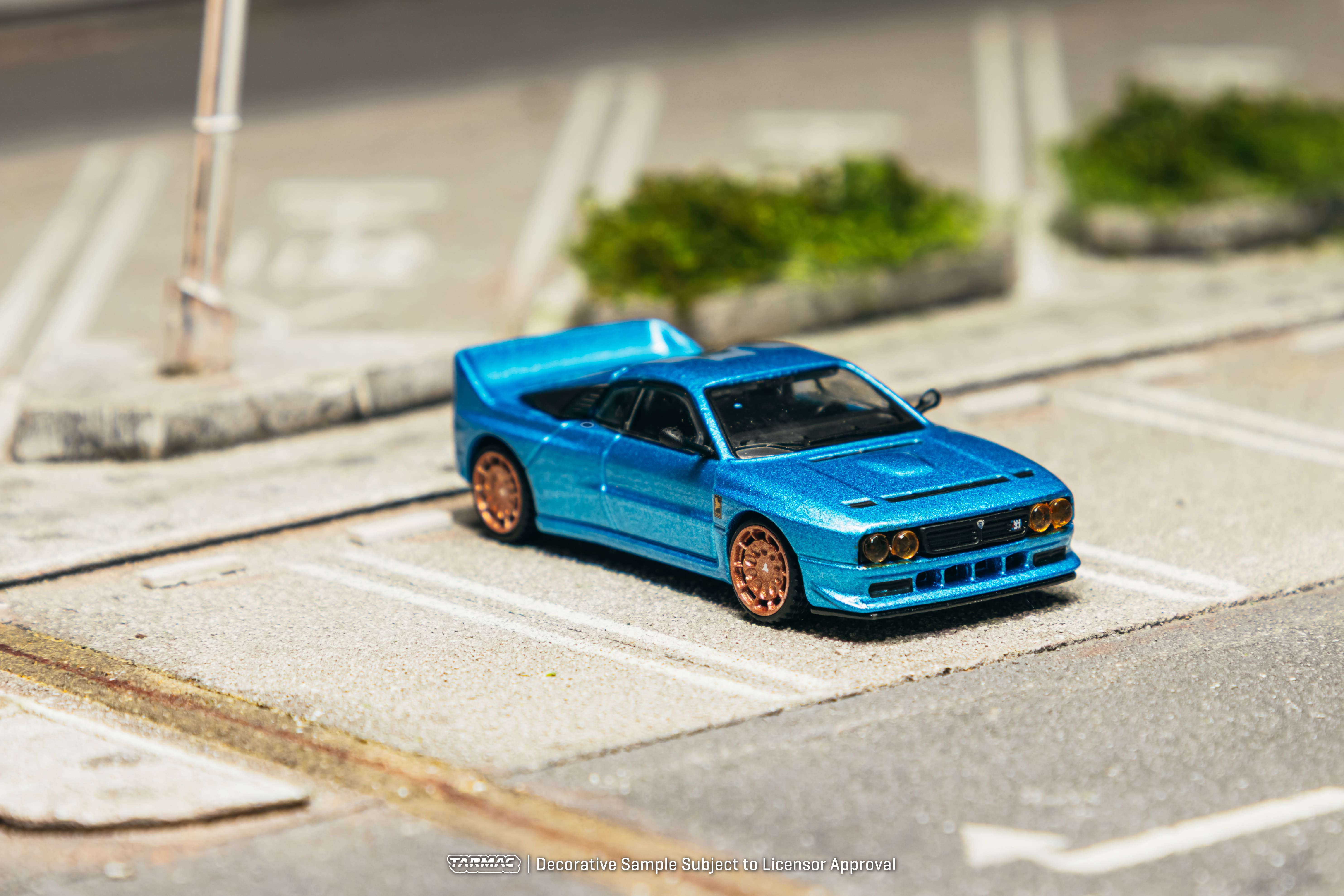 Kimera EVO37 2021 blue 1:64 Tarmac