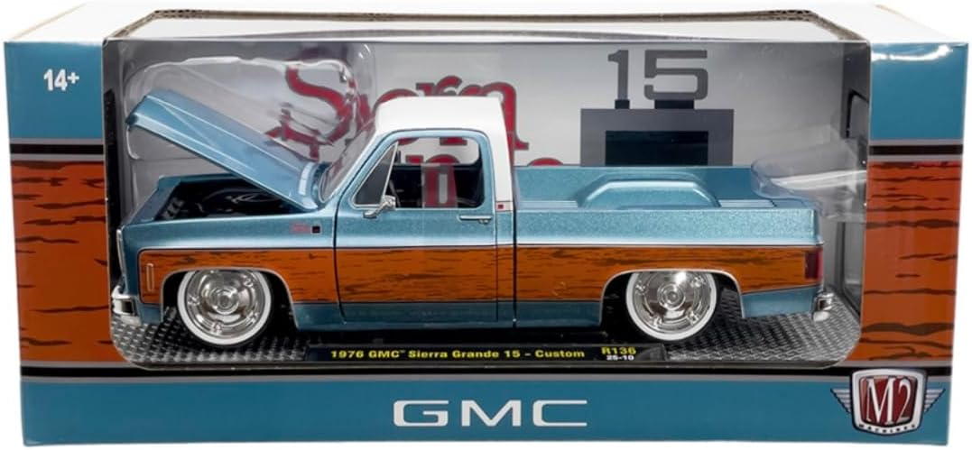 GMC Sierra Grande 15 Custom 1976 blue 1:24 M2 Machines