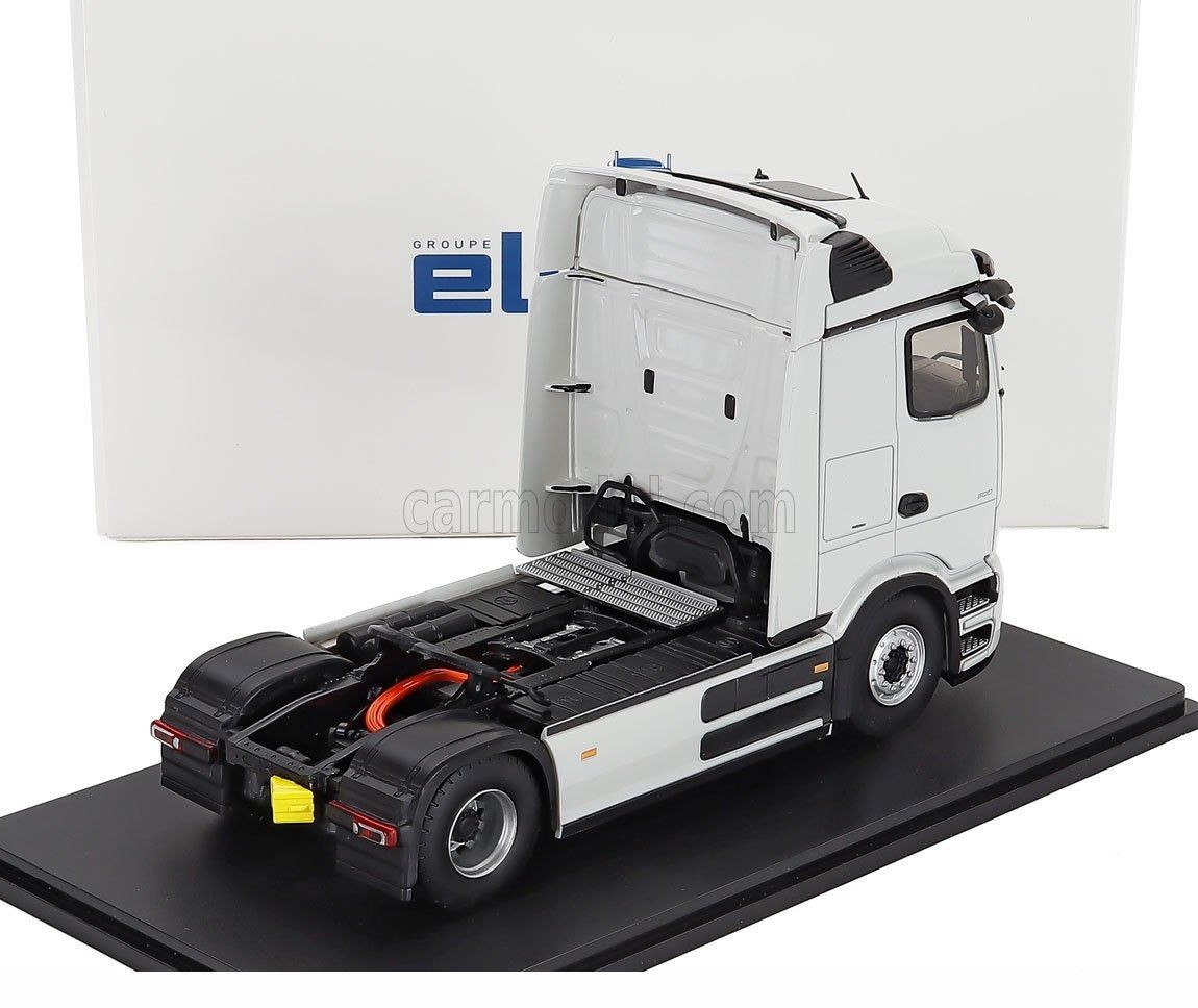 Mercedes-Benz E-Actross 600 Tractor Truck 2-Assi 2025 light grey 1:43 Eligor