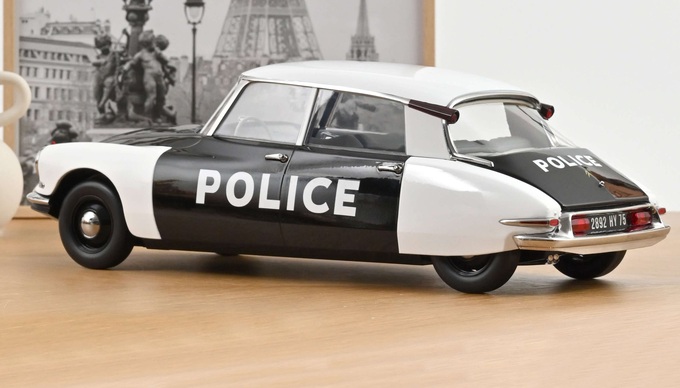 Citroen ID 19 1959 Police 1:12 Norev