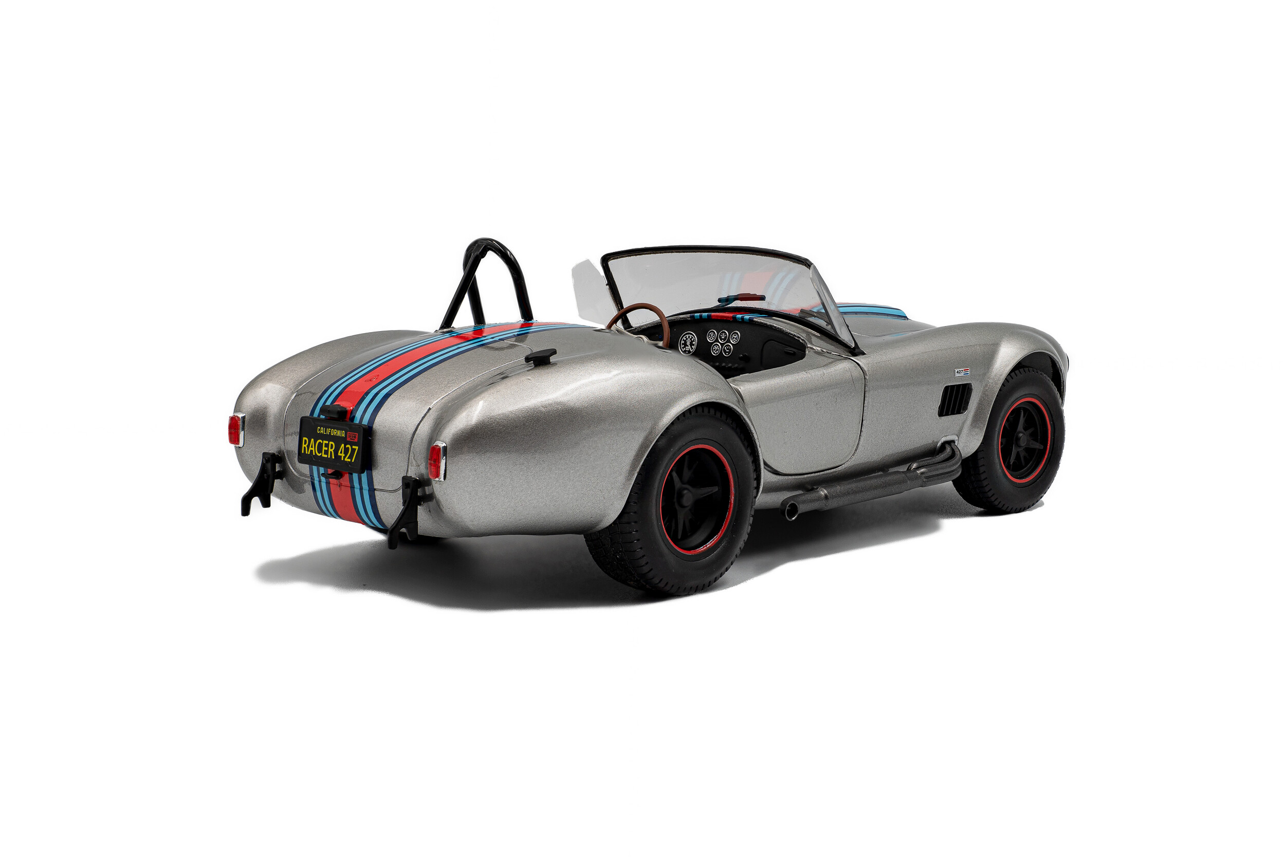 Shelby Cobra 427 MKII 1965 racing silver 1:18 Solido