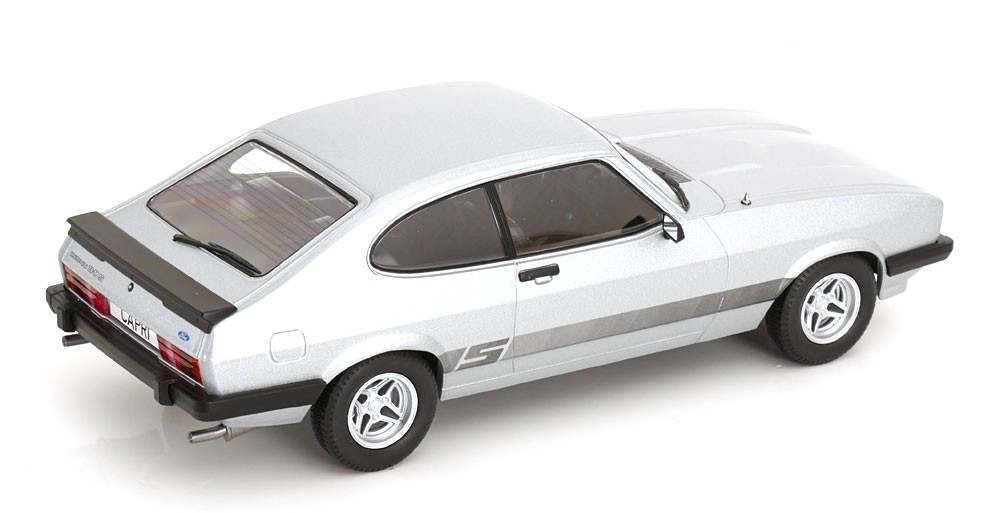 Ford Capri III 1978 silver 1:18 MCG