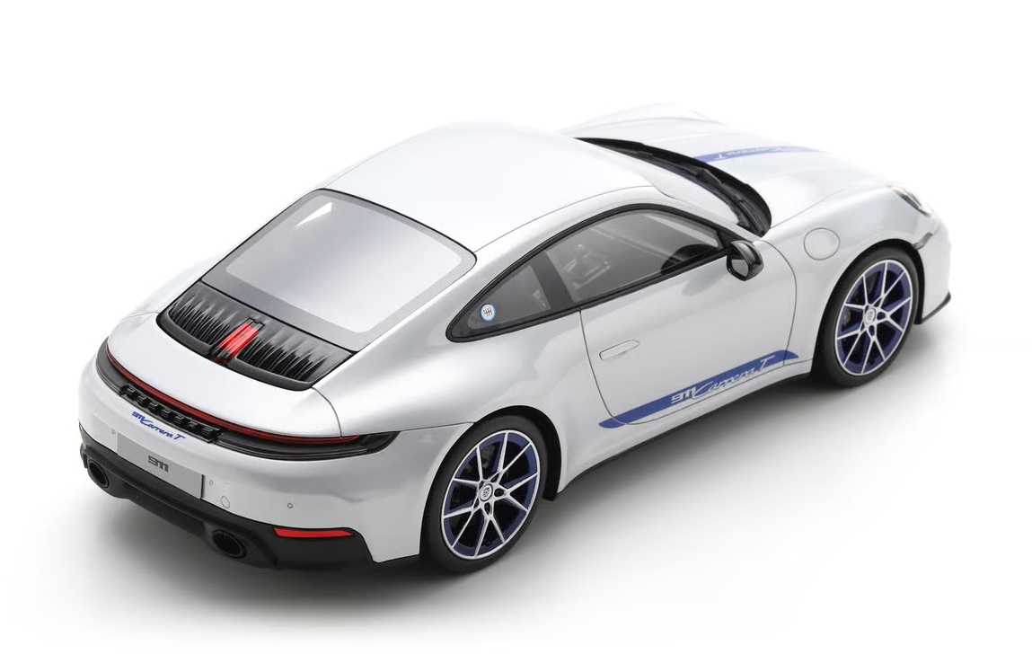 Porsche 911 Carrera T 992.2 ice grey metallic 1:18 Spark