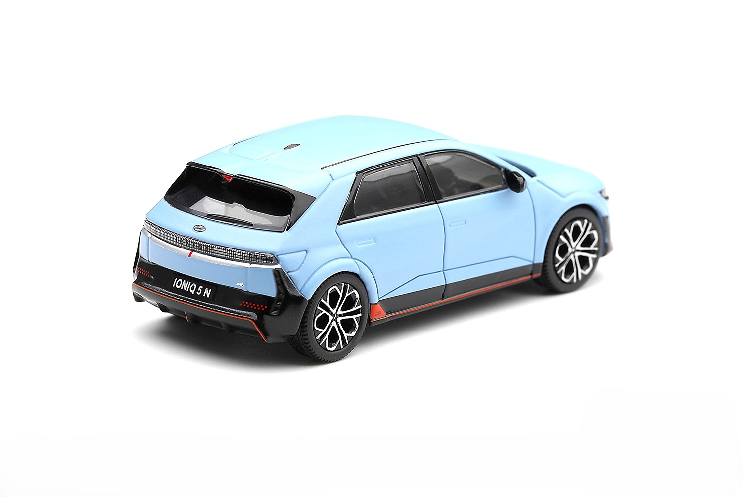 Hyundai Ioniq 5 N Performance blue matt 1:64 Mini GT