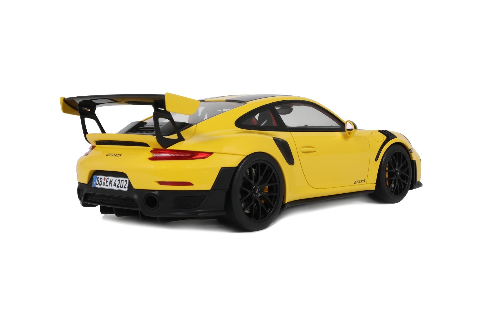 Porsche 911 GTS2 RS Nürburgring Lap Record 2017 yellow 1:18 GT Spirit