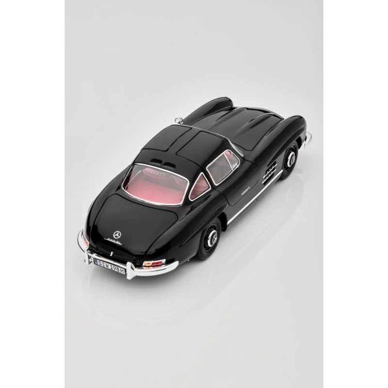 Mercedes-Benz 300 SL Coupe W198 black 1:18 Norev