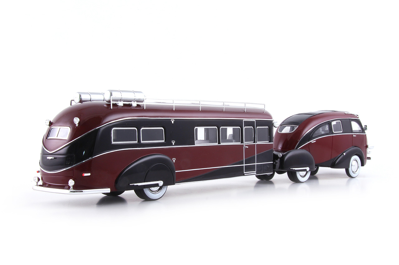 Zephir Land Yacht 1936 red/black 1:43 AutoCult