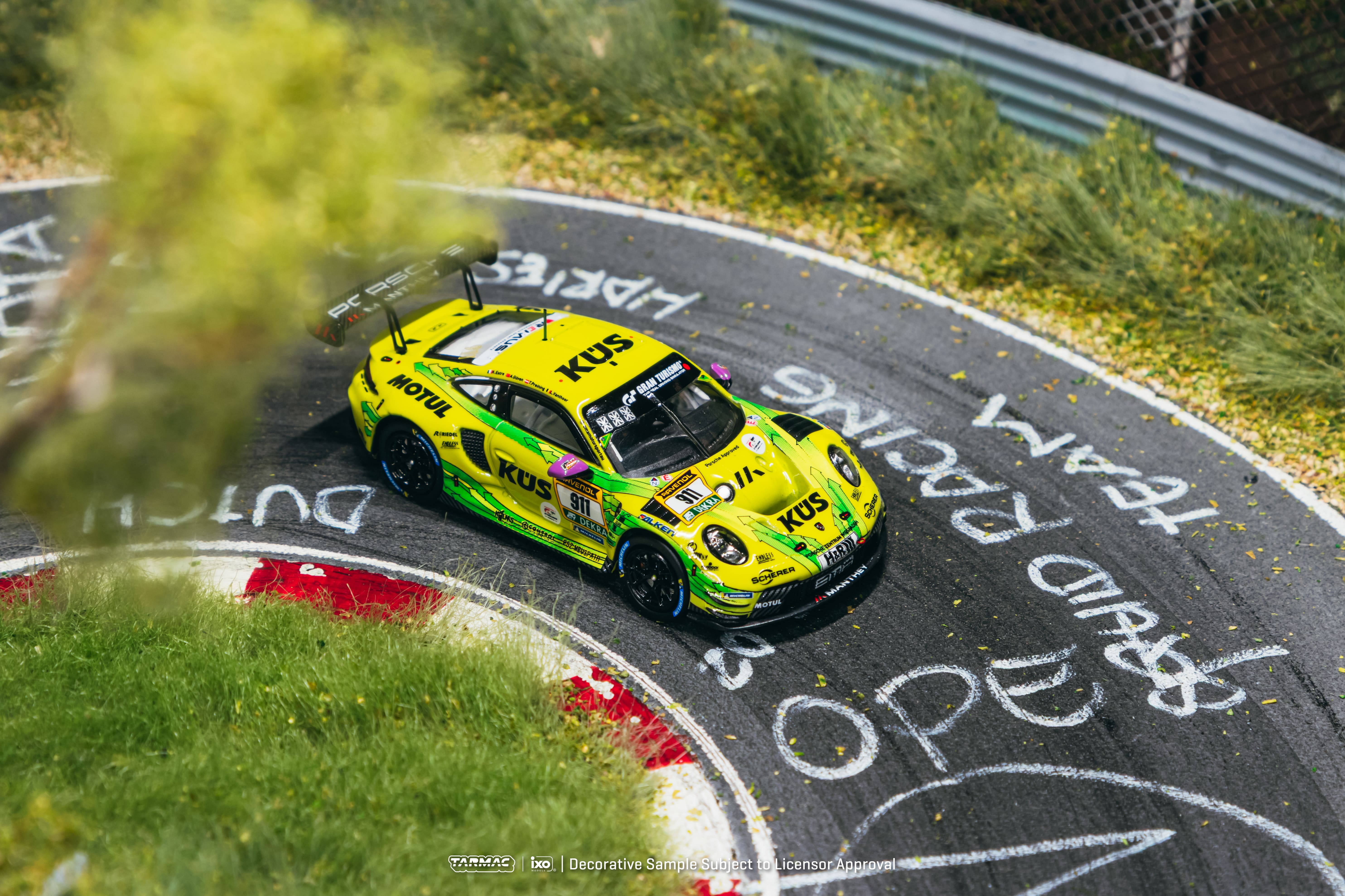 Porsche 911 (992) GT3 R Manthey EMA #911 K.Estre/A.Güven/T.Preining/L.Vanthoor 24H Nürburgring 2024 1:64 Tarmac