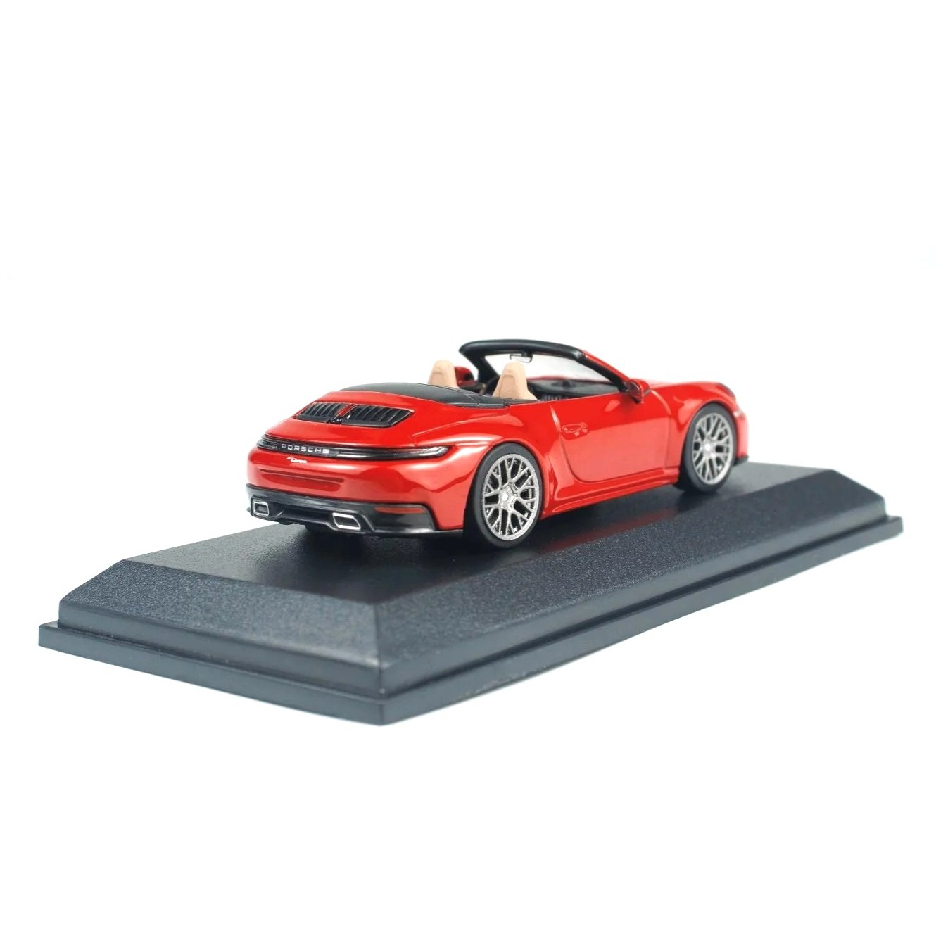 Porsche 911 (992.2) Carrera Cabriolet 2025 red 1:64 Minichamps
