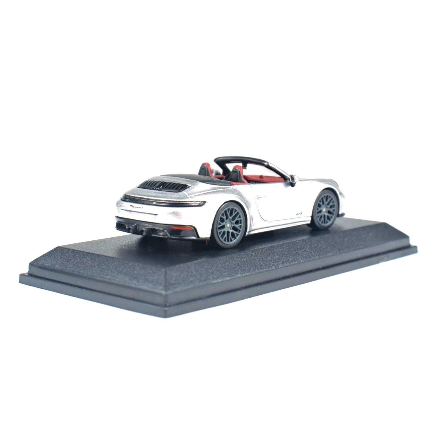Porsche 911 (992.2) Carrera GTS Cabriolet 2025 silver metallic 1:64 Minichamps
