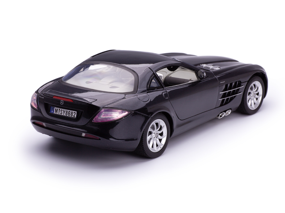 Mercedes McLaren SLR black metallic 1:12 Motor Max