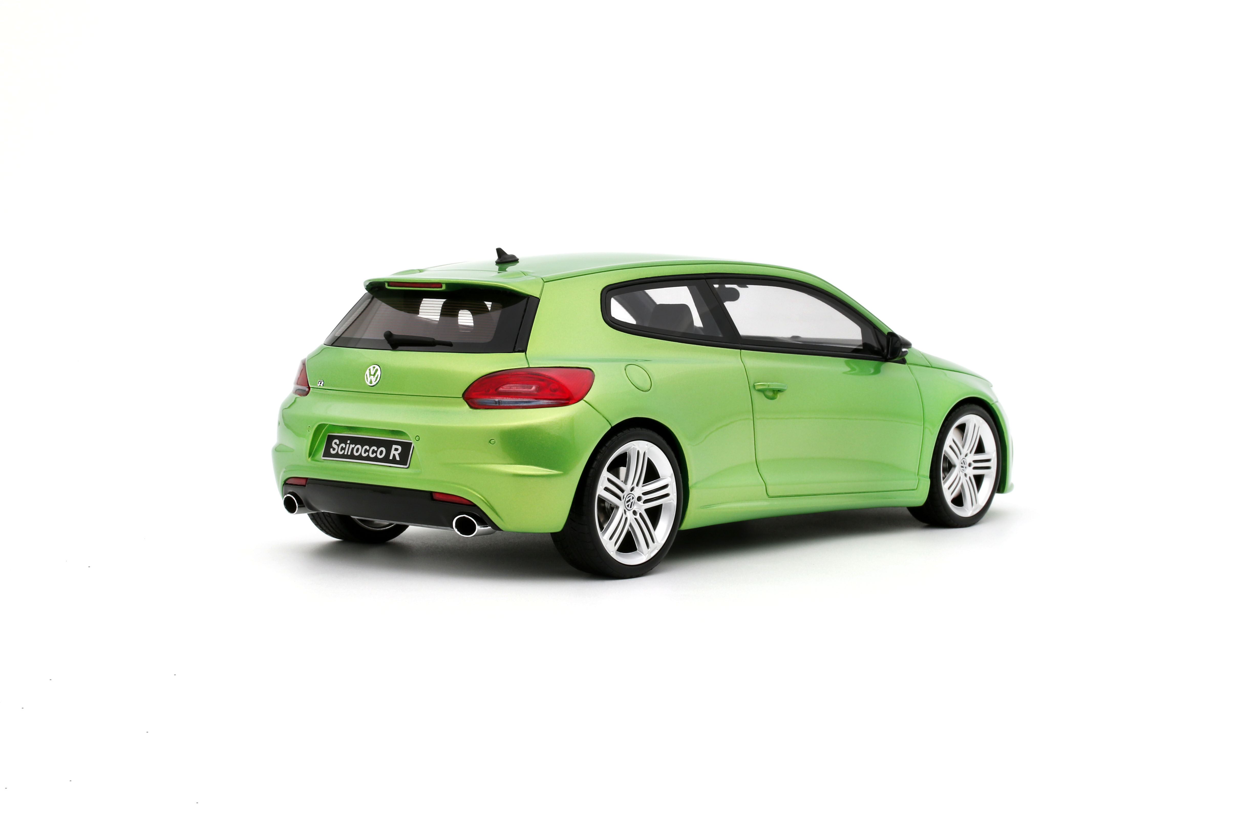Volkswagen Scirocco 3 PH.1 R 2008 viper green pearl 1:18 OttOmobile