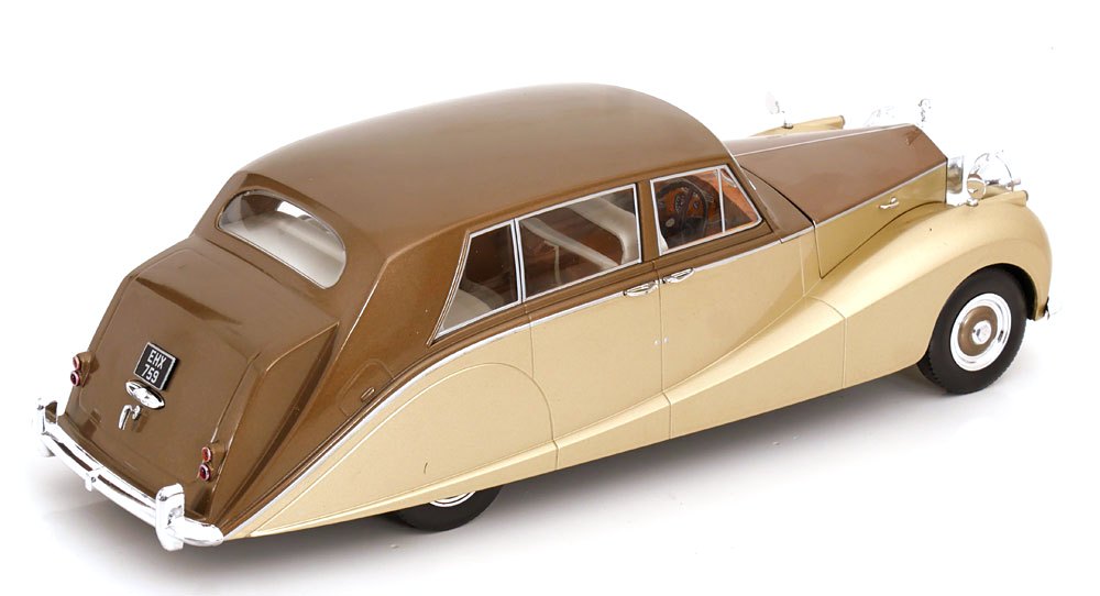Rolls Royce Silver Wraith Empress by Hooper 1956 brown/gold 1:18 MCG Modelcar Group