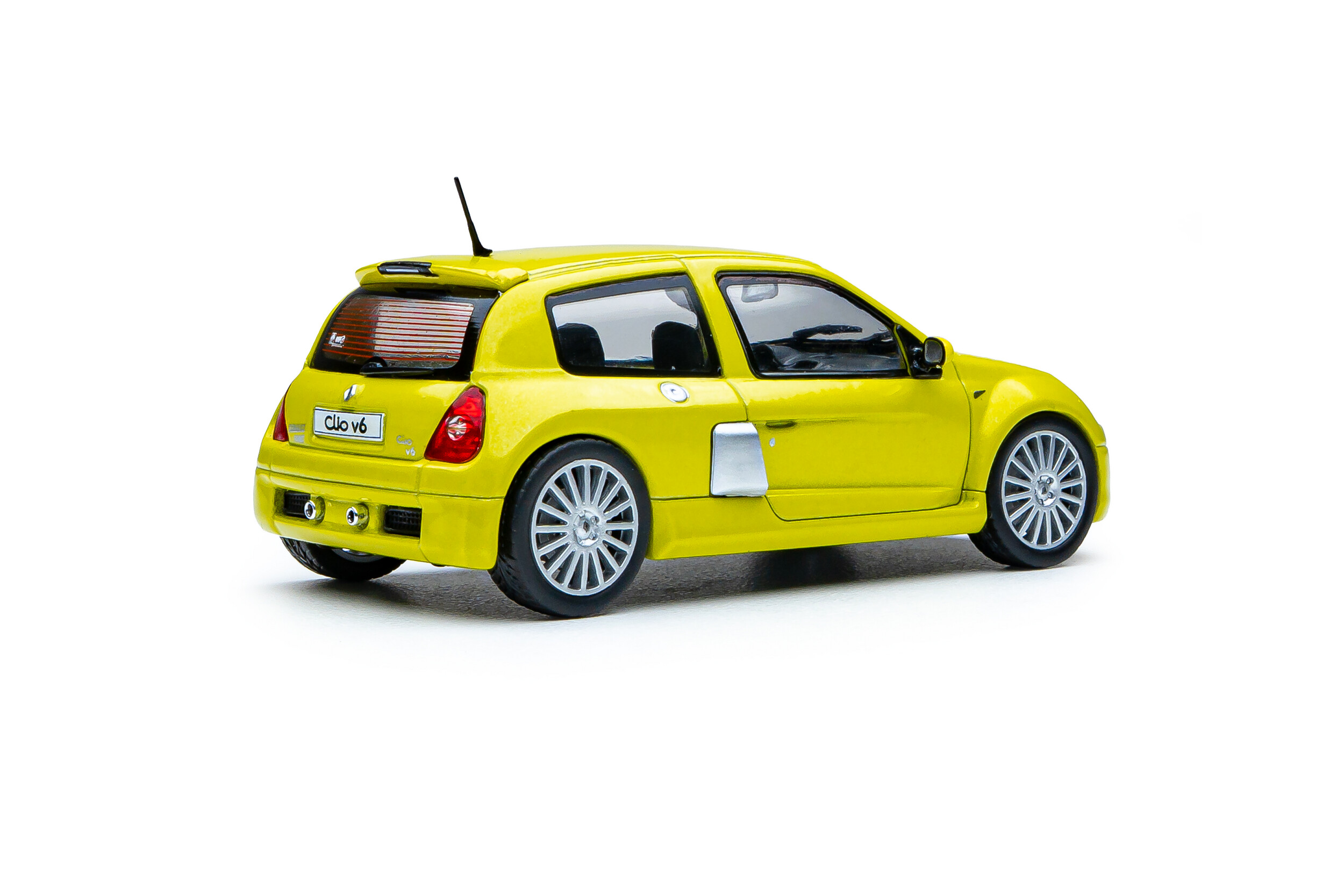 Renault Clio V6 PH.2 2004 acid yellow  1:43 Solido