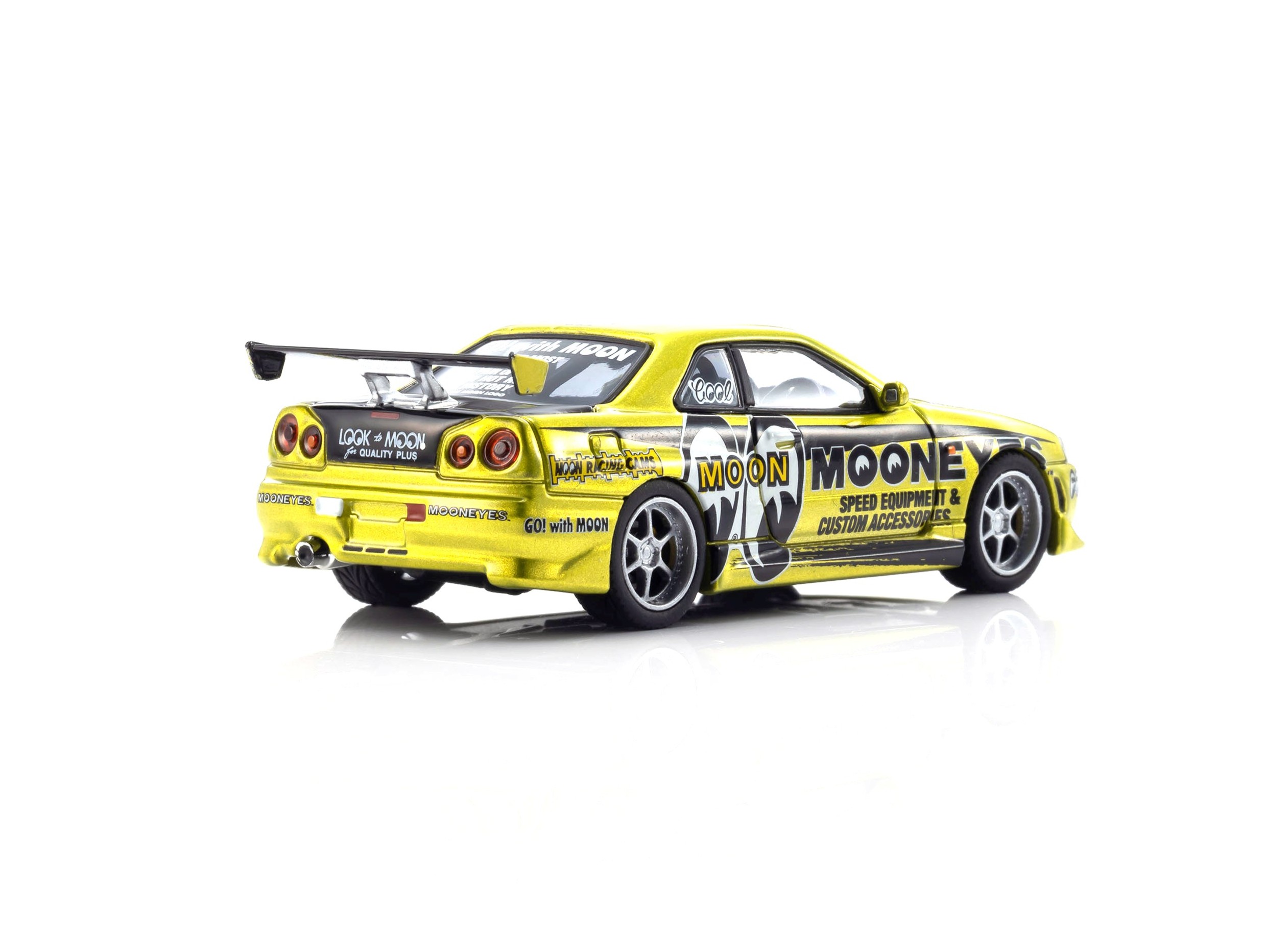 Nissan Skyline GT-R (R34) *Mooneyes 1* 2026 With Led 1:64 Kyosho