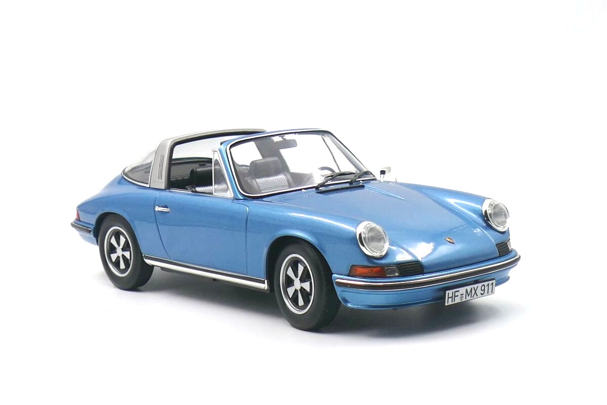 Porsche 911 S 2.4 Targa 1973 blue metallic 1:18 Norev