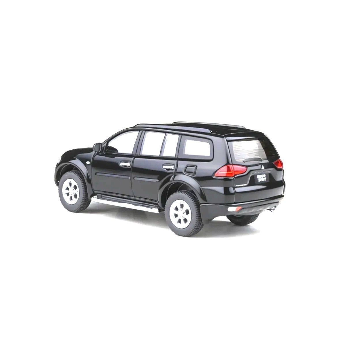 Mitsubishi Pajero Sport LHD 2014 pyrenees black 1:64 Para64