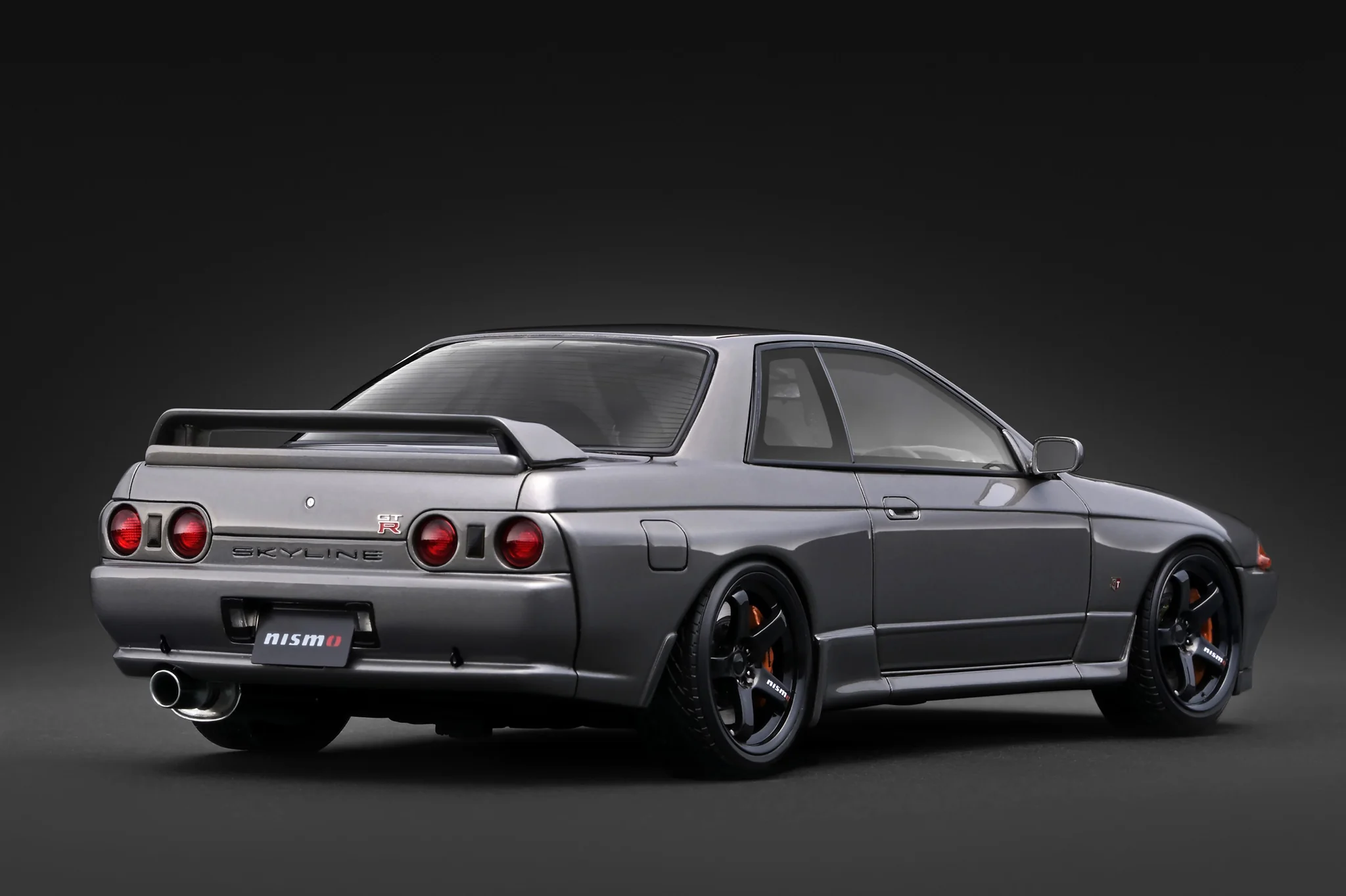 Nissan Nismo BNR32 CRS grey 1:18 Ignition Model