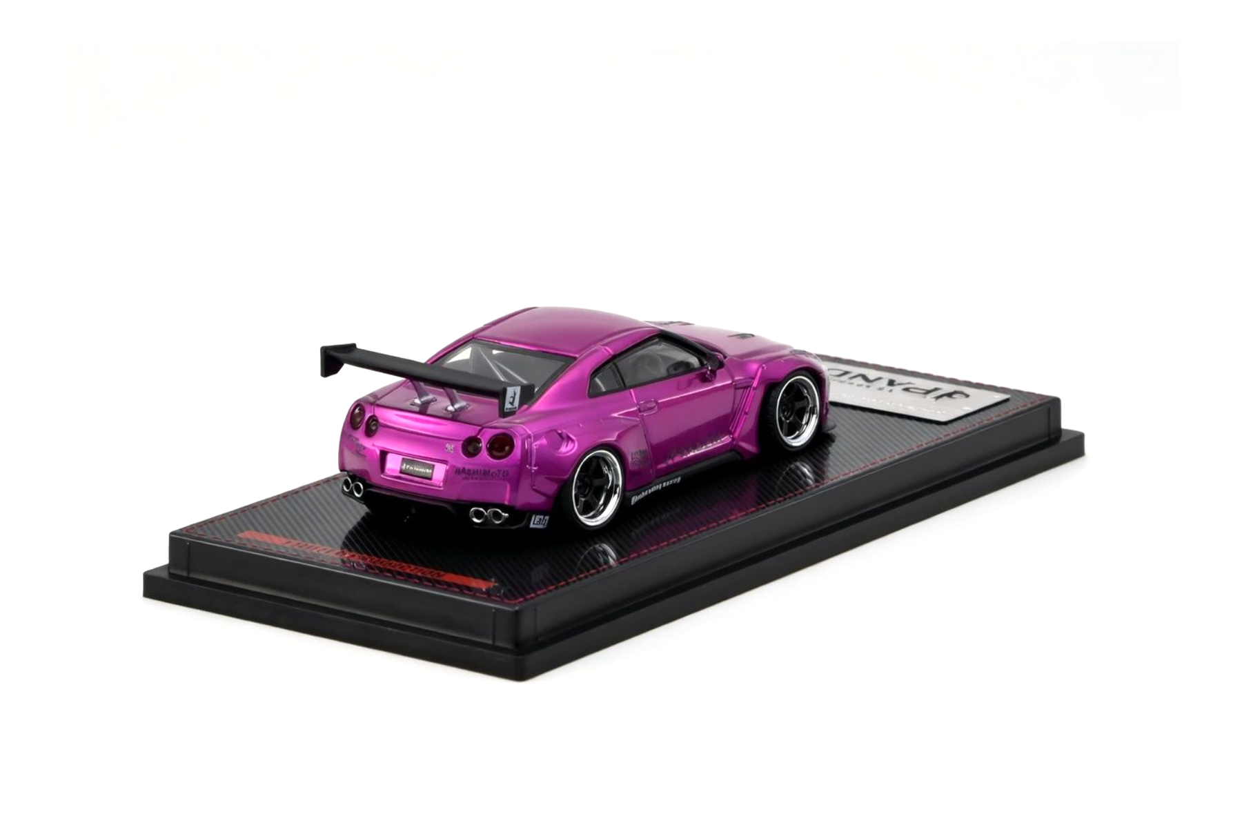 Nissan Pandem R35 GT-R pink metallic 1:64 Ignition Model