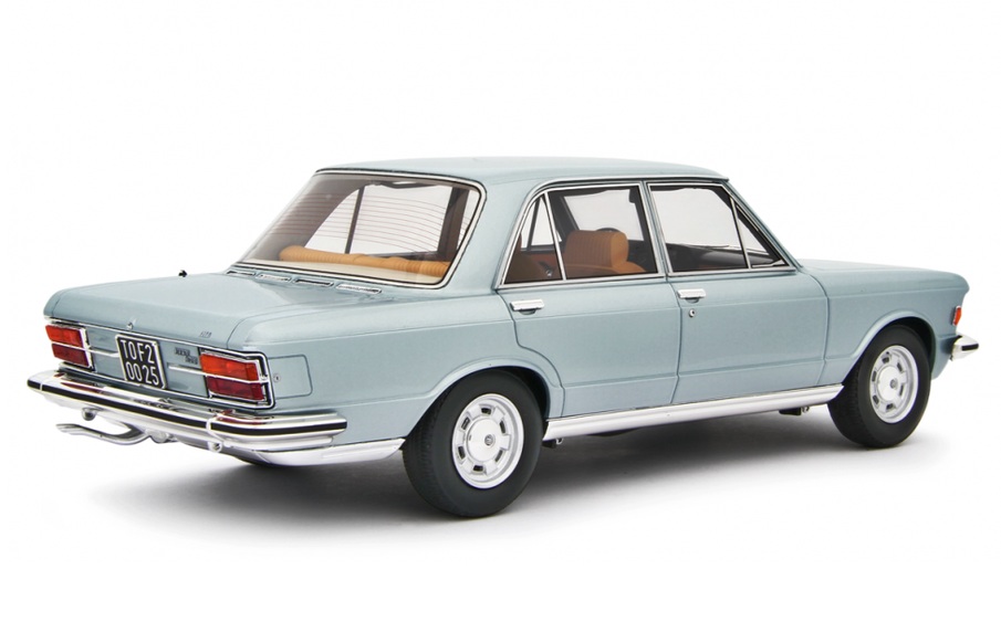 Fiat 130 Berlina 1971 light blue metallic 1:18 Laudoracing Model