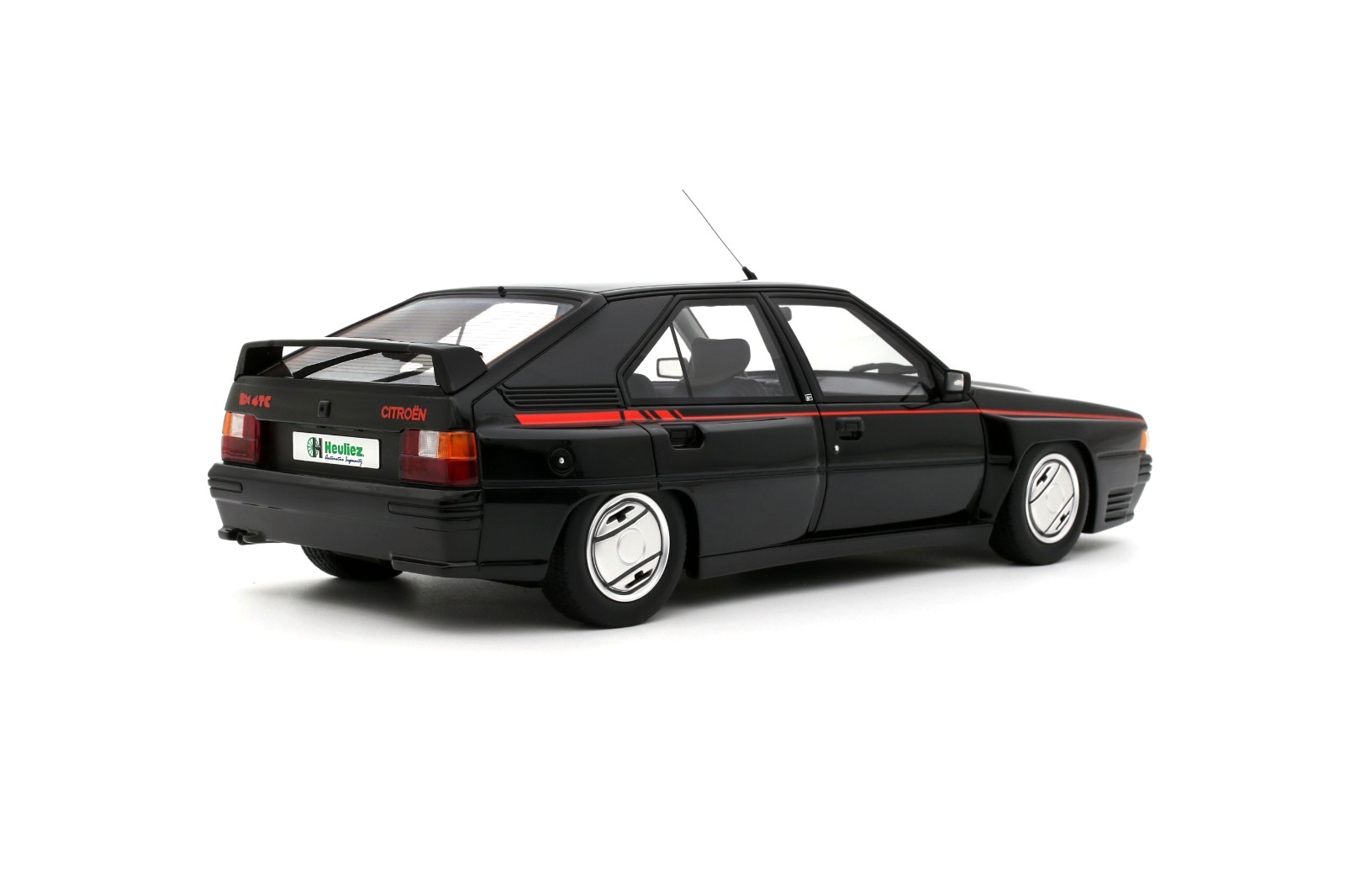 Citroen BX 4TC Serie 200 1985 black 1:18 OttOmobile