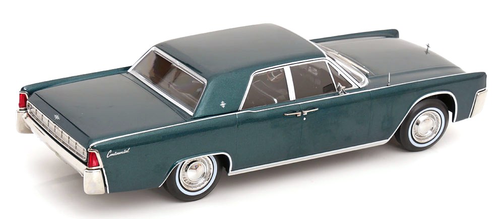 Lincoln Continental Sedan *Matrix Reloaded* 1963 dark green metallic 1:18 KK Scale