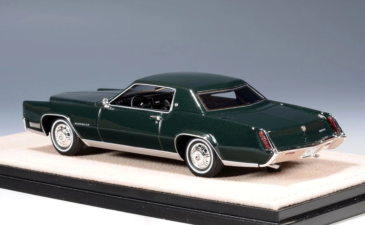 Cadillac Fleetwood Eldorado 1967 sherwood green metallic 1:43 Stamp Models