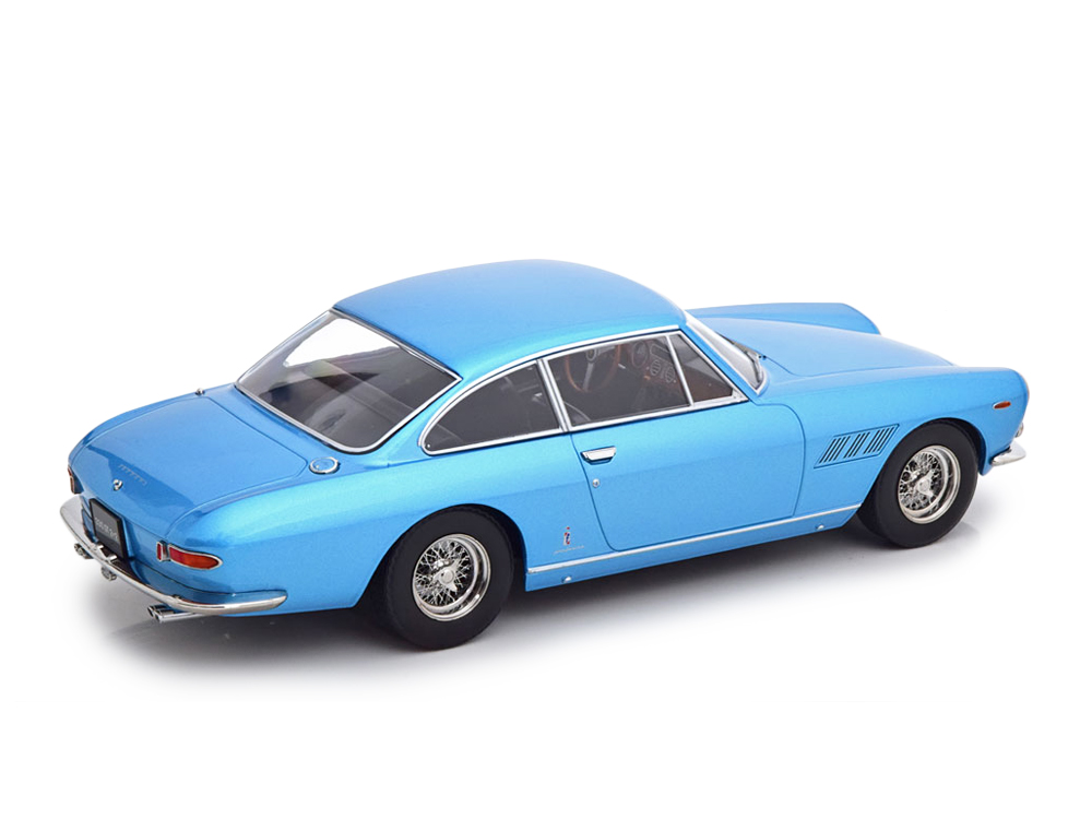 Ferrari 330 GT 2+2 1964 light blue metallic 1:18 KK Scale