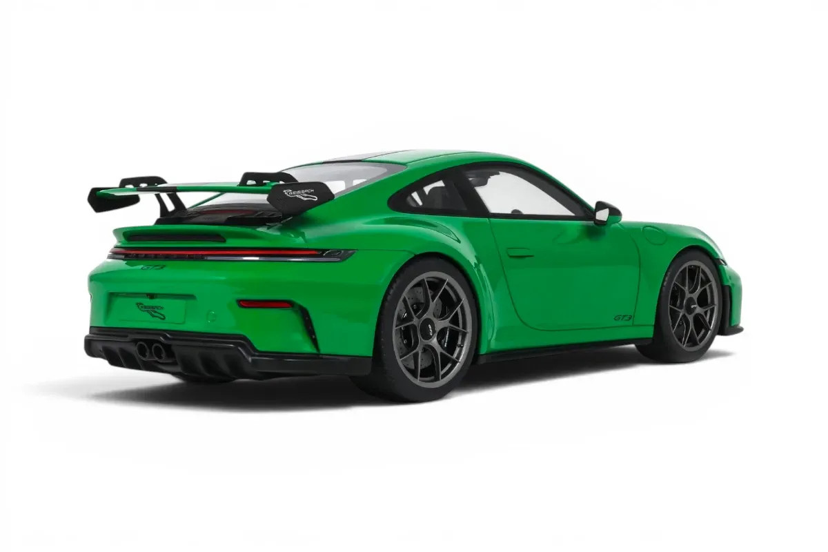 Porsche 911 GT3 Weissach Package 2025 green 1:18 GT Spirit