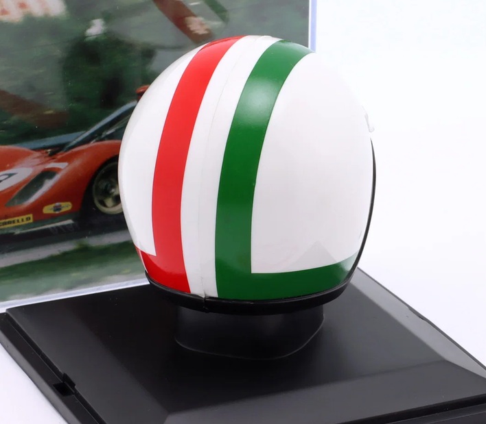 Helmet - Nino Vaccarella Scuderia Ferrari #3 2nd 1000km Monza 1970 1:5 Spark Editions