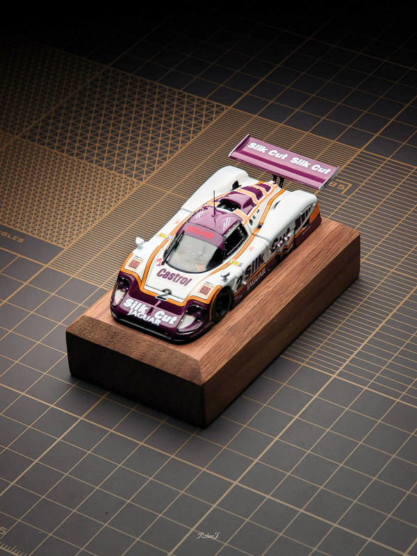 TSD Jaguar XJR9 1:64 Street Weapon