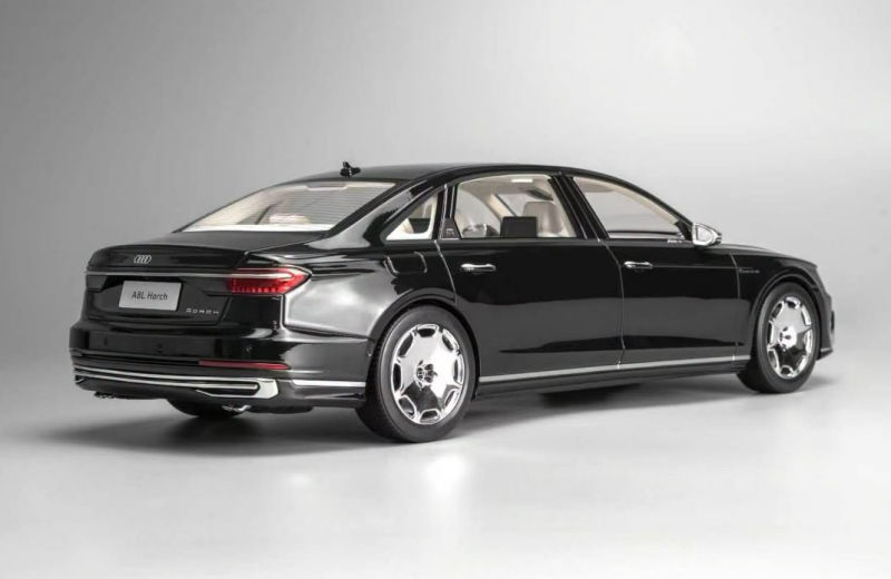 Audi A8 L Horch 2026 black 1:18 Motorhelix
