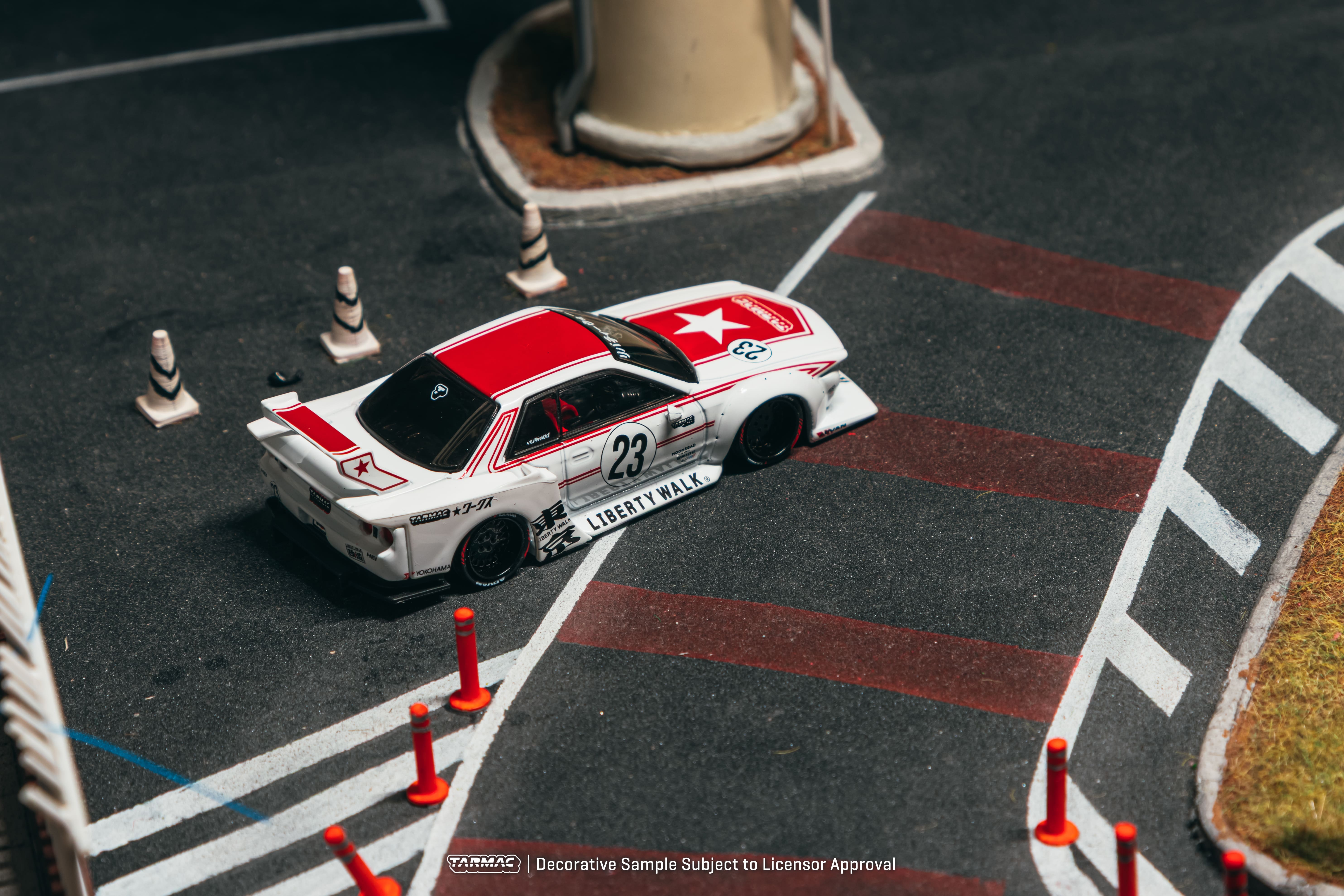 Nissan Skyline (R32) LB-KAIDO WORKS Tarmac 2026 1:64 Tarmac