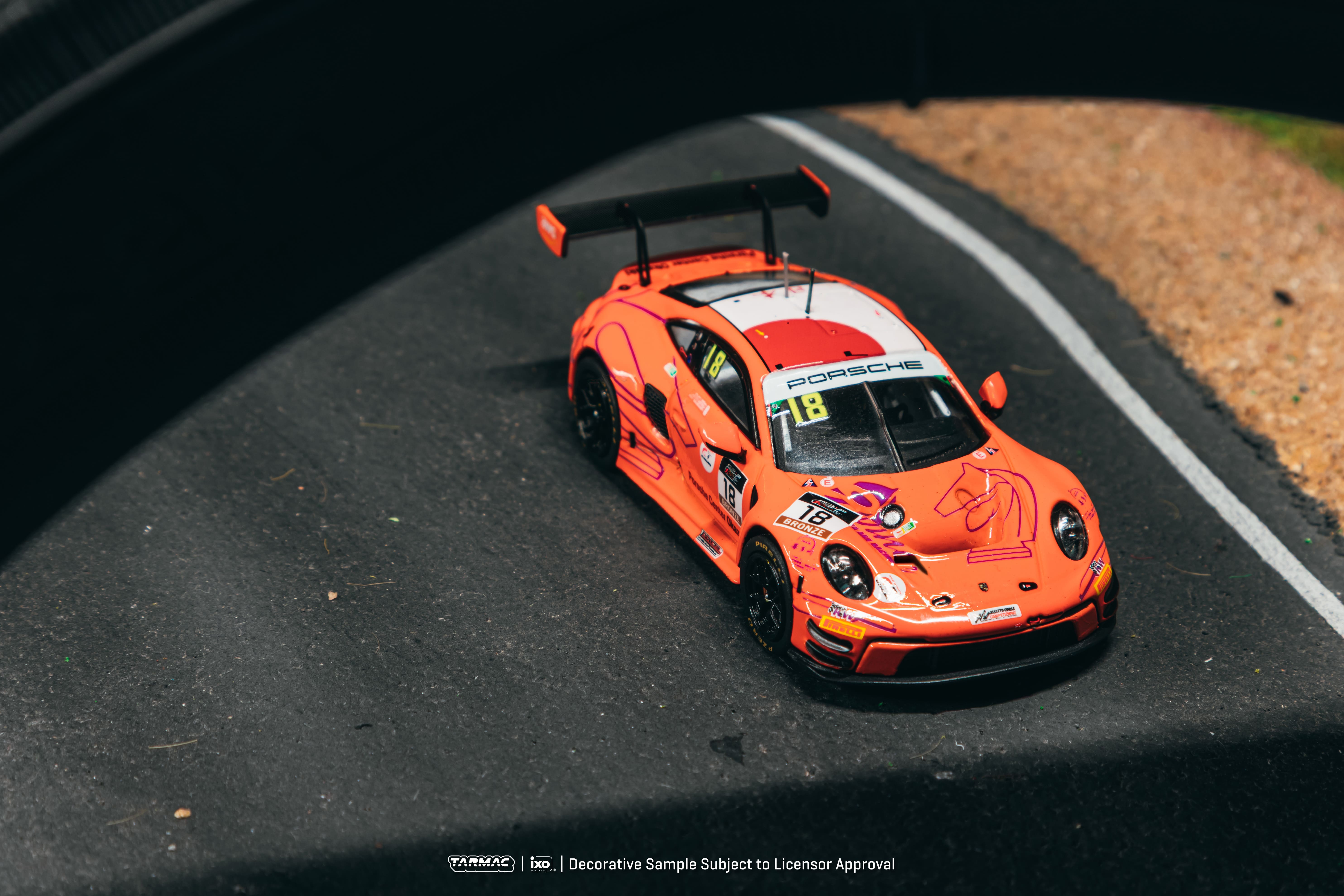 Porsche 911 (992) GT3 Porsche Center Okazaki/Nine Racing #18 K.Kotaka/H.Nagai/T.Shinohara Suzuka 1000KM 2025 1:64 Tarmac