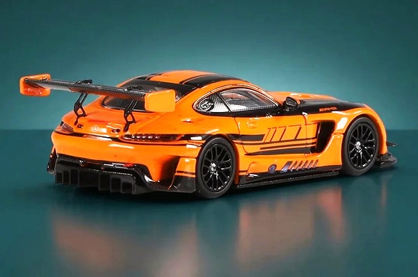 Mercedes-AMG GT3 EVO-Presentation orange 1:64 NZG