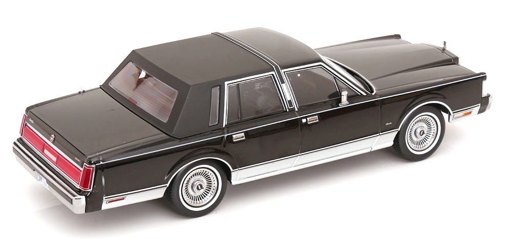 Lincoln Town Car *The Lincoln Lawyer* 1985 black 1:18 KK Scale