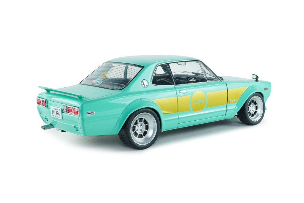 Nissan Skyline 2000 GT-R Hakosuka Solido Works 1970 mint green 1:18 Solido