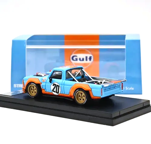Ford F-150 *Gulf* blue/orange 1:64 Street Weapon