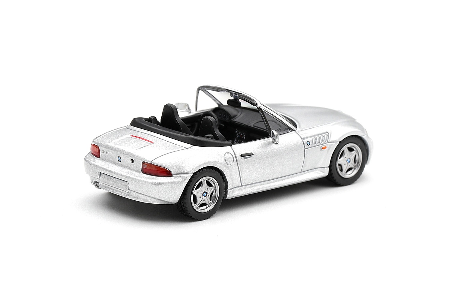 BMW Z3 2,8I 1997 titanium silver 1:64 Mini GT