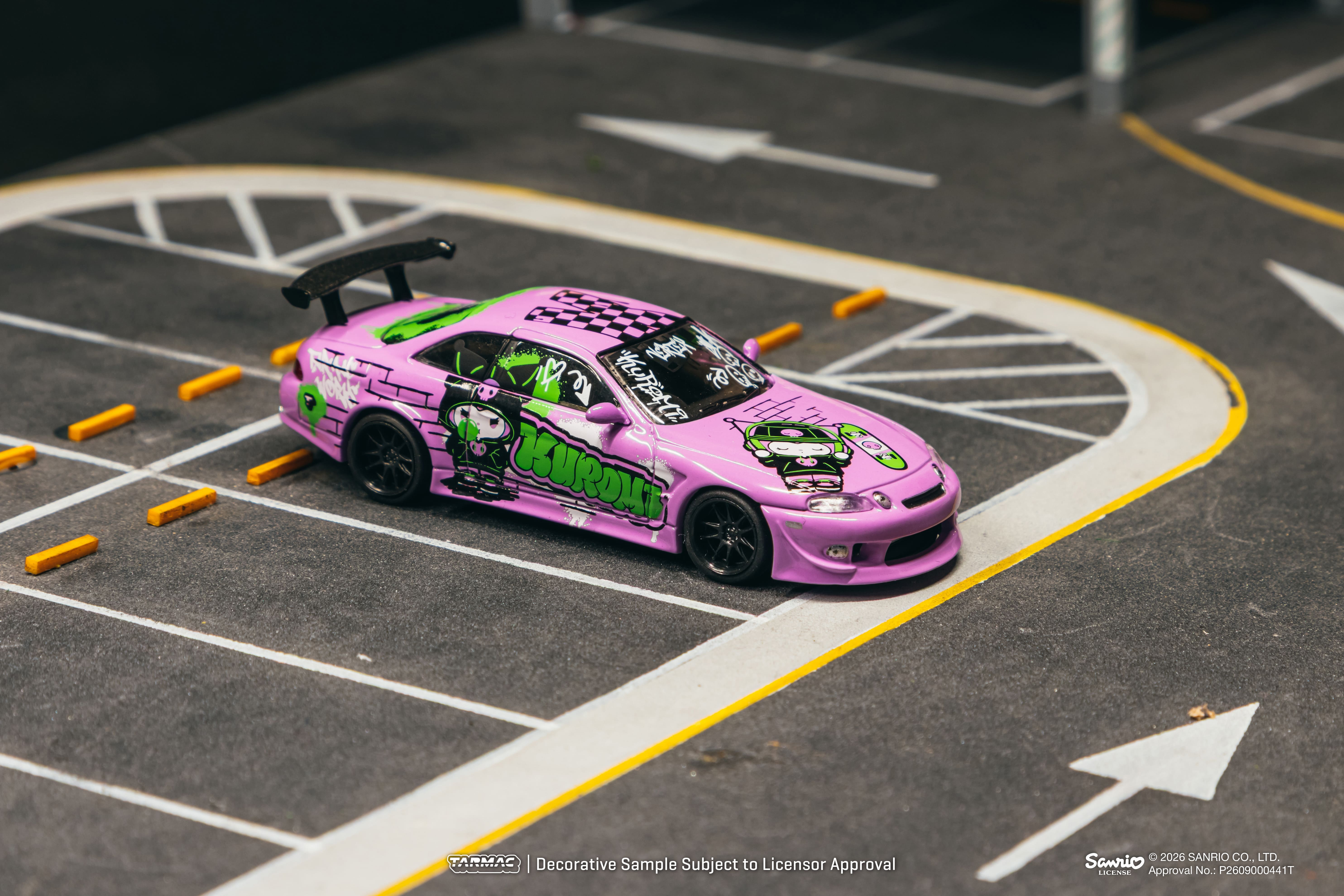 Toyota Soarer JZZ30 Vertex 1998 *KUROMI* 1:64 Tarmac