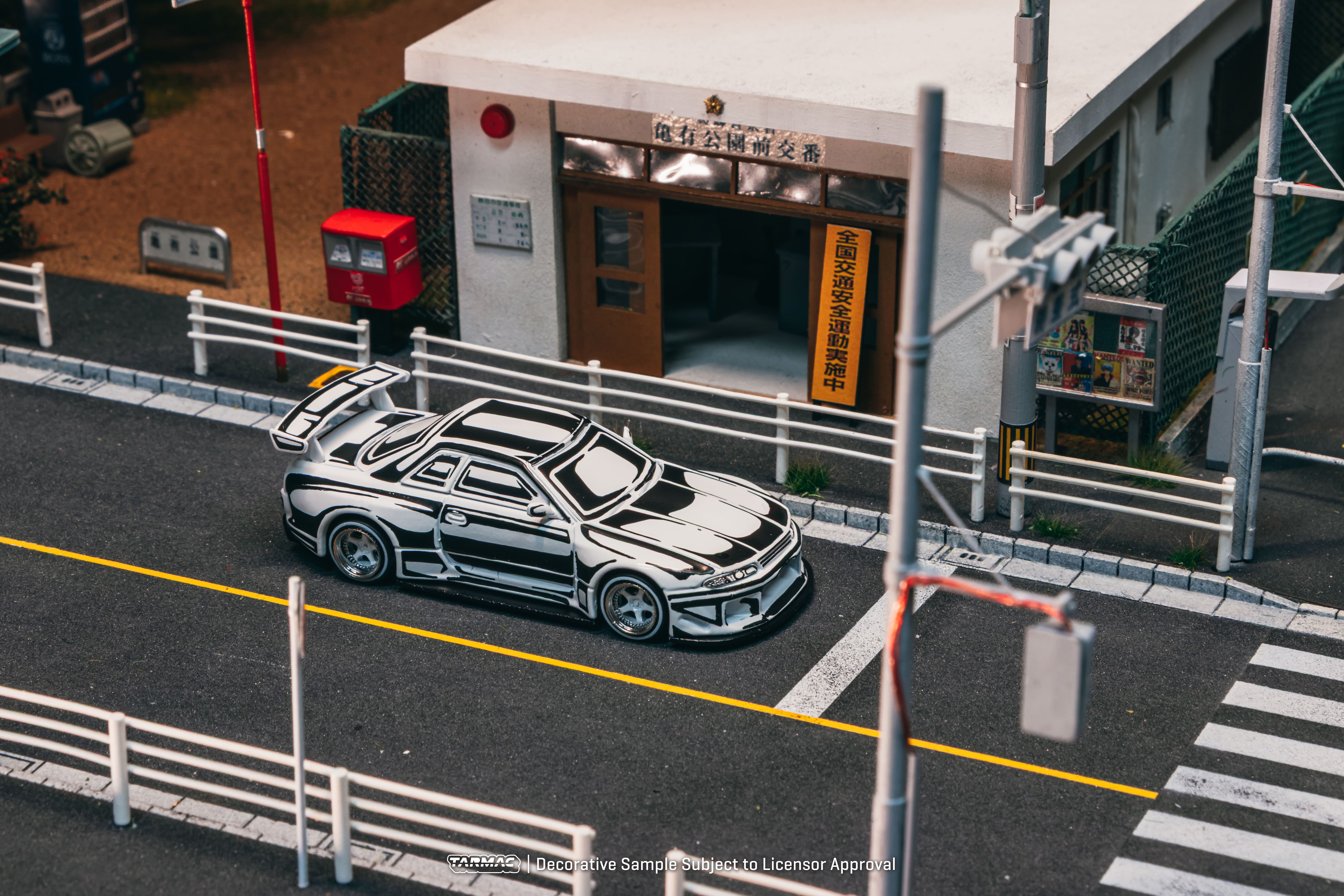 Nissan Skyline GTR (R32) *Designed By Joshua Vides* 2026 white/black 1:64 Tarmac
