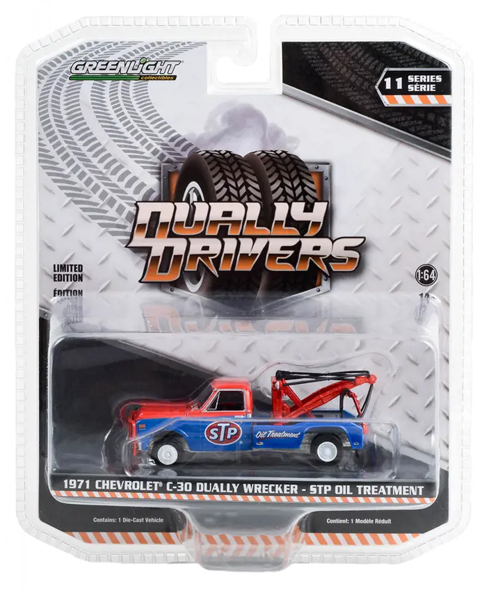 Chevrolet C-30 Dually Wrecker 1971 STP Oil Treatment *Dually Drivers Series 11* red/blue 1:64 Greenlight
