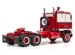Ford WT-9000 Tractor Truck 1973 red/white 1:43 Ixo Models